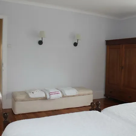 Casa Das Janelas Verdes